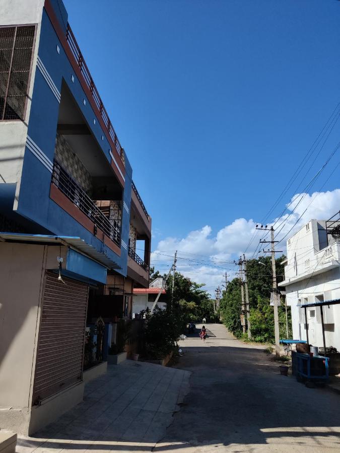 Balaji Homestay Hampi Exterior photo